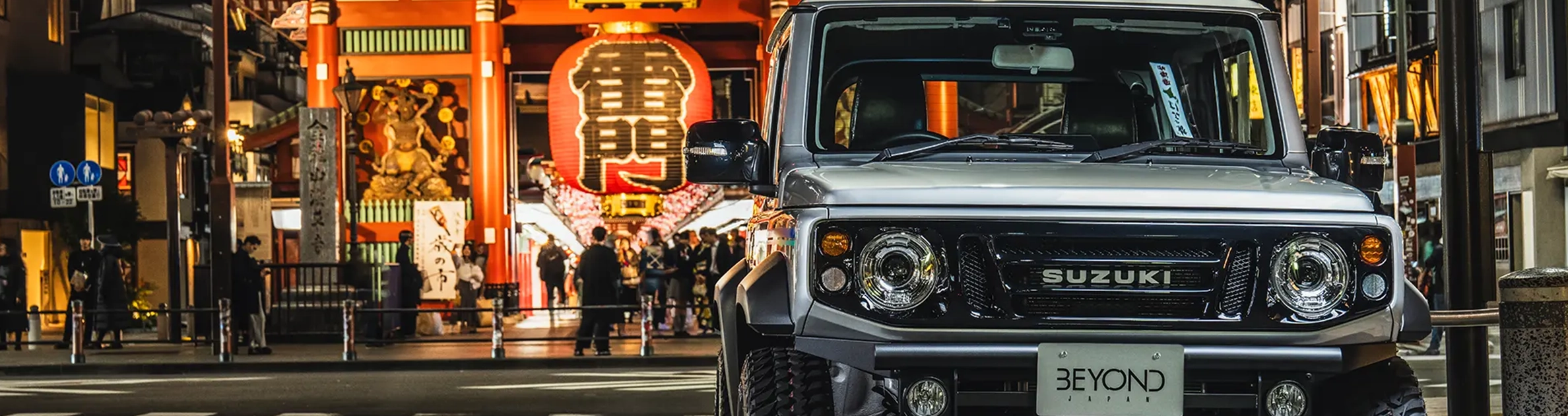 CODE 06 | 日本の古き良き街並みに溶け込むジムニーカスタム：JA22型をオマージュしたフェイスグリルヴィンテージとパイプ形状を採用したリベルテフロント＆リアバンパー
