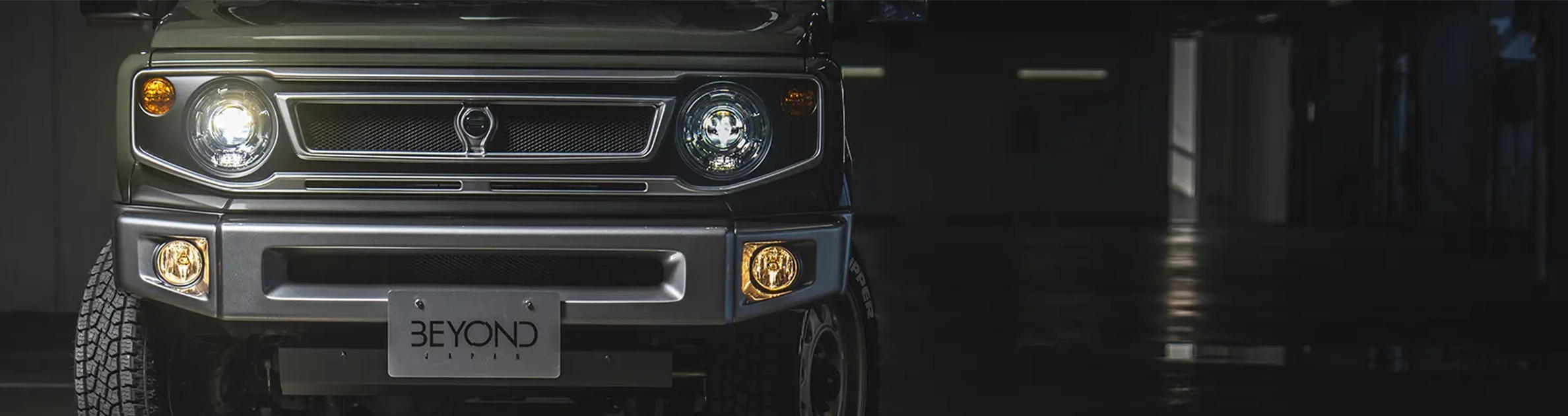 CODE 08 | 質実剛健としたスポーツスタイル：フェイスグリルLe27とレジットショートバンパー