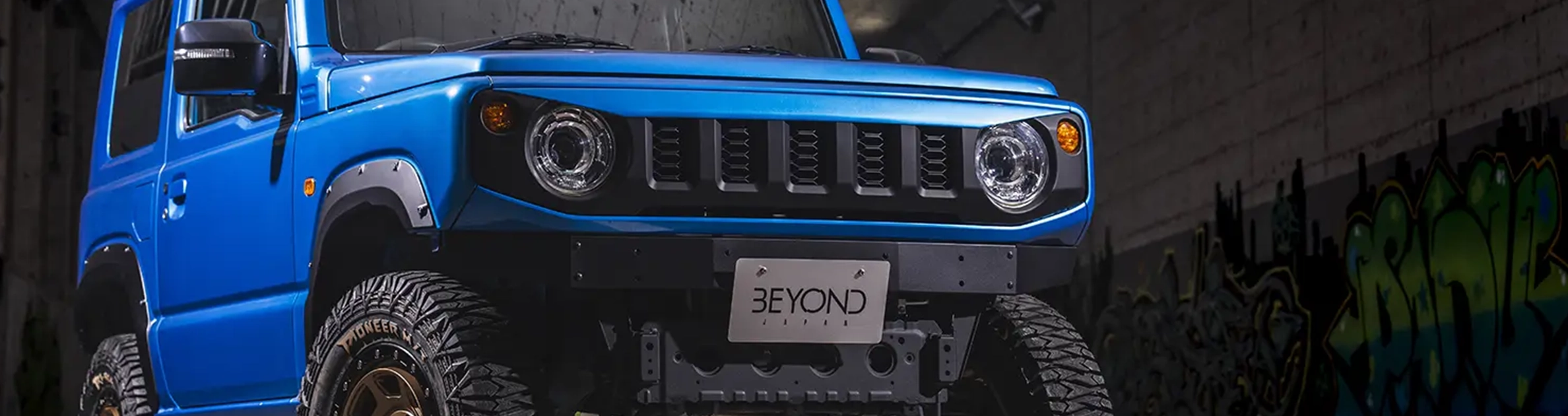 CODE 21 | シンプル志向に捧げるワイルド系メイク術：ビヨンドジャパンが提案する、新たな存在感。少ない手数でこの上ない迫力を手にしたいユーザーにこそ勧めたい。