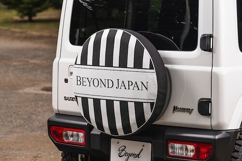 スペアタイヤカバー🌴

エレガントホワイト

#jb64 #jb64w #ジムニー #jimny
#jb74 #jb74w #シエラ #jimnysierra
#jc74 #jc74w #ノマド #jimnynomade
#jimnylovers #jimnyjapan #jimnytaiwan
#ジムニーカスタム
#ジムニー男子 #ジムニー女子
#ジムニーライフ
#ジムニーのある生活
#ジムニーのある風景
#ジムニー乗りと繋がりたい
#ジムニー好きと繋がりたい
#アメリカ#アメリカン #usa
#beyondjapan #beyond
#ビヨンド #ビヨンドジャパン