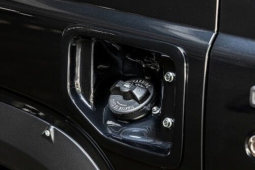 リベル　オープンフューエルカバー🌴

#jb64 #jb64w #ジムニー #jimny
#jb74 #jb74w #シエラ #jimnysierra
#jc74 #jc74w #ノマド #jimnynomade
#jimnylovers #jimnyjapan #jimnytaiwan
#ジムニーカスタム
#ジムニー男子 #ジムニー女子
#ジムニーライフ
#ジムニーのある生活
#ジムニーのある風景
#ジムニー乗りと繋がりたい
#ジムニー好きと繋がりたい
#アメリカ#アメリカン #usa
#beyondjapan #beyond
#ビヨンド #ビヨンドジャパン