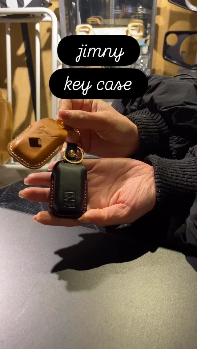 beyond.japan

smart key case

ジムニー専用beyondロゴ入り

カラーは2色

ブラック/赤ステッチ
ライトブラウン/白ステッチ

価格4400円(税込)

#jimny 
#jimnysierra 
#jimnylovers 
#jimnycustom 
#beyond