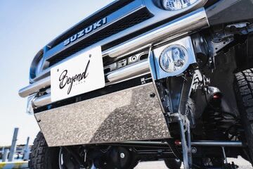 レーヴ フロントバンパー🌴

【ジムニー JB64W】 
レーヴ フロントバンパー 鏡面

#jimny #jb64 #jb74 #jc74 #ジムニー