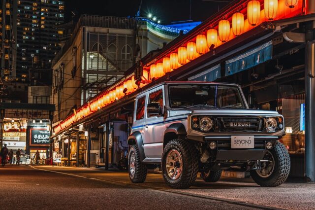 beyond.japan

CODE06

JA22オマージュ
違和感ないフェイス👀

#beyond
#jimny
#jimnysierra 
#jimnynomade 
#jimnylife