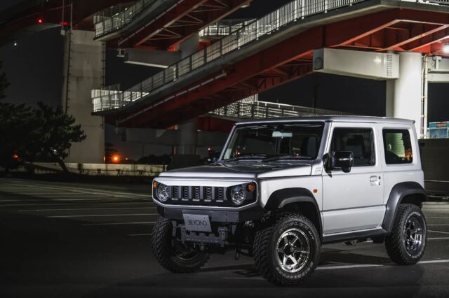 CODE07🌴

#jb64 #jb74 #jc74 #jimny #ジムニー